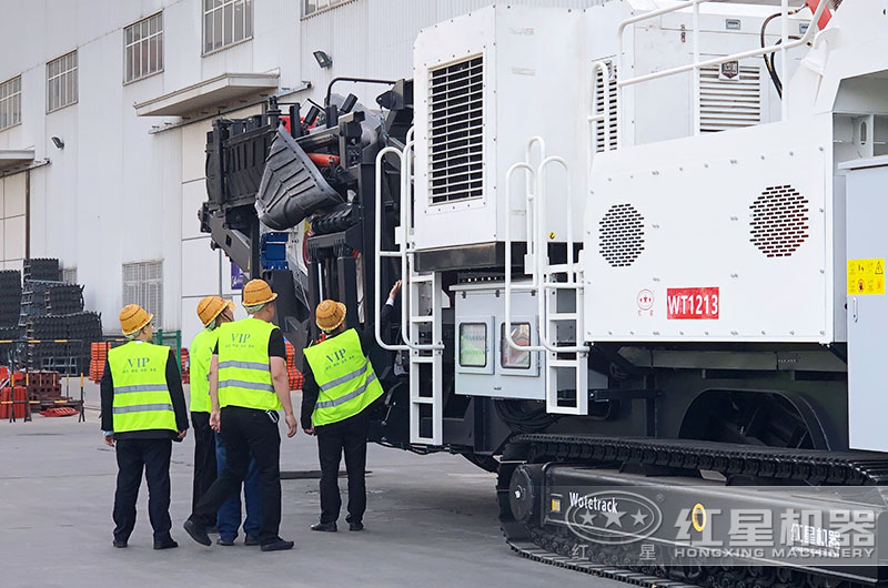 來廠考察設(shè)備,選購更放心 來廠考察設(shè)備,選購更放心