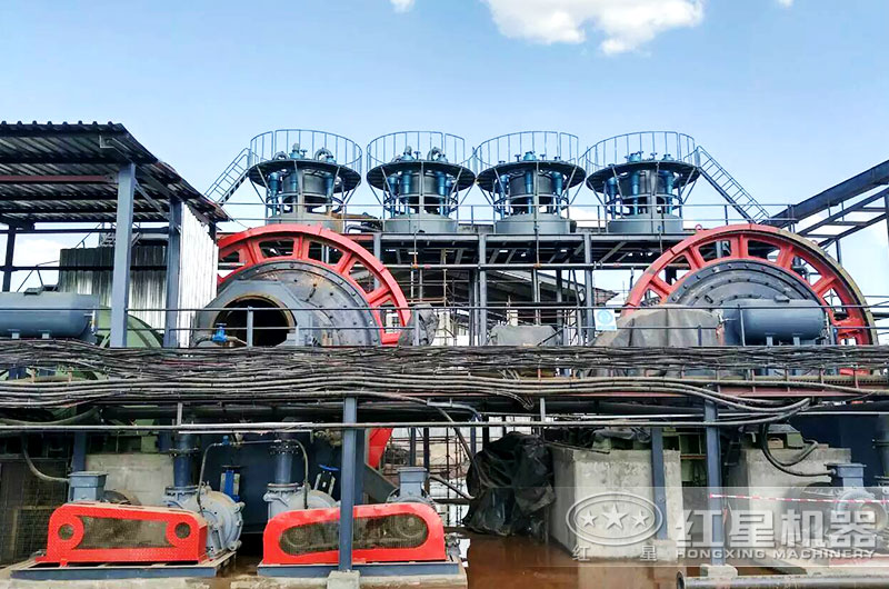 水泥球磨機設備選礦生產現場 水泥球磨機設備選礦生產現場