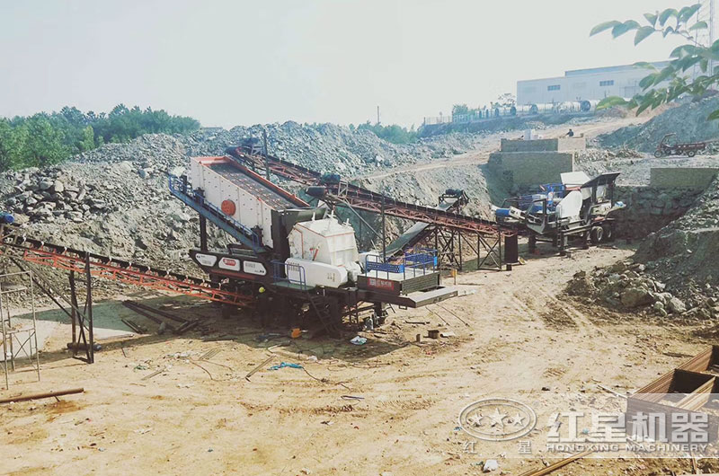 移動式破碎生產線現場圖片