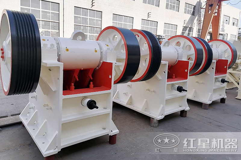 250x1000細顎破碎機圖片 250x1000細顎破碎機圖片