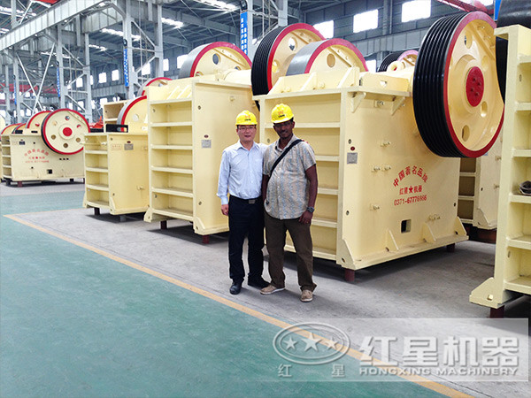 多規(guī)格石子粗碎機