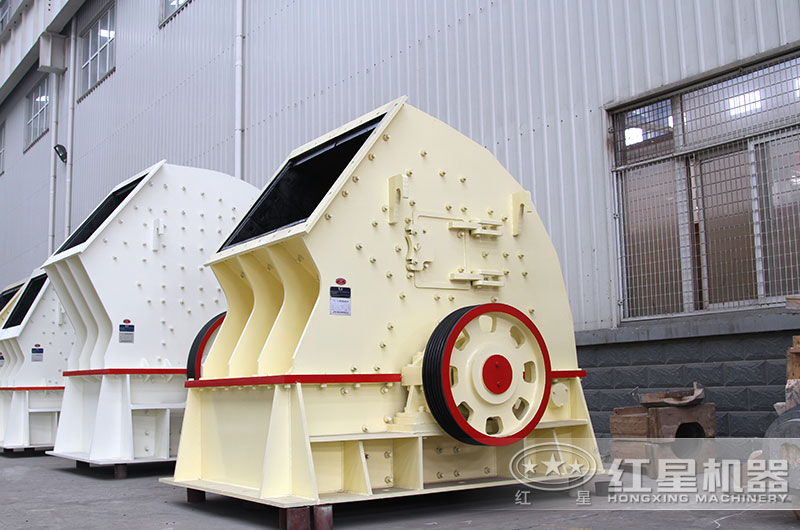 粉碎小石頭什么機器好？這款粉碎機價格不高且一次成型，你不妨看一看