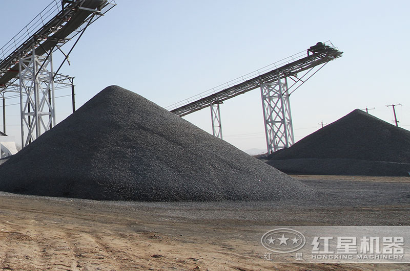 環(huán)保對生產(chǎn)機制砂的設備有什么要求，有沒有無塵生產(chǎn)現(xiàn)場