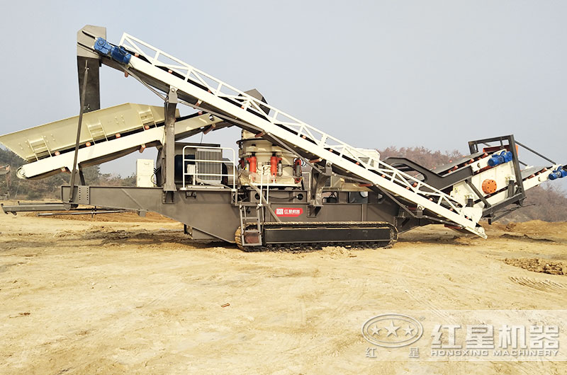 過環(huán)保的高質(zhì)量移動破碎設(shè)備已經(jīng)開到破碎現(xiàn)場