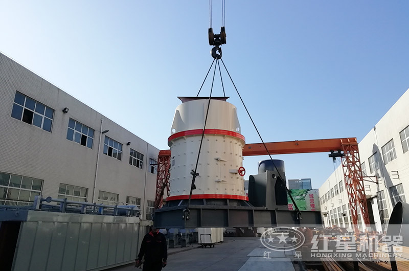 立軸復(fù)合破制砂機(jī)裝車(chē)發(fā)貨中