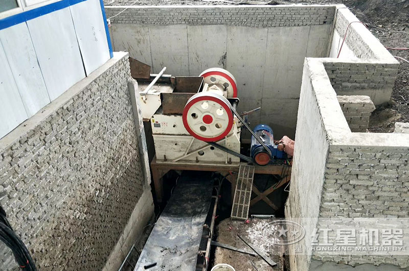 環(huán)保型時產(chǎn)400噸破石設(shè)備種類大全