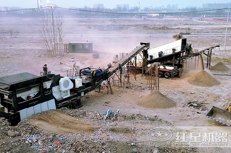 顎式移動(dòng)破碎機(jī)在破碎生產(chǎn)線(xiàn)中的應(yīng)用優(yōu)勢(shì)及現(xiàn)場(chǎng)視頻